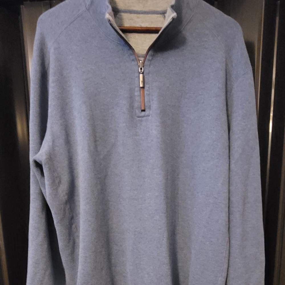 SOLD 😃 SOLD.Tommy Bahama Rever Qtr Zip Men’s XXL Blue/Grey Pullover Long Slv